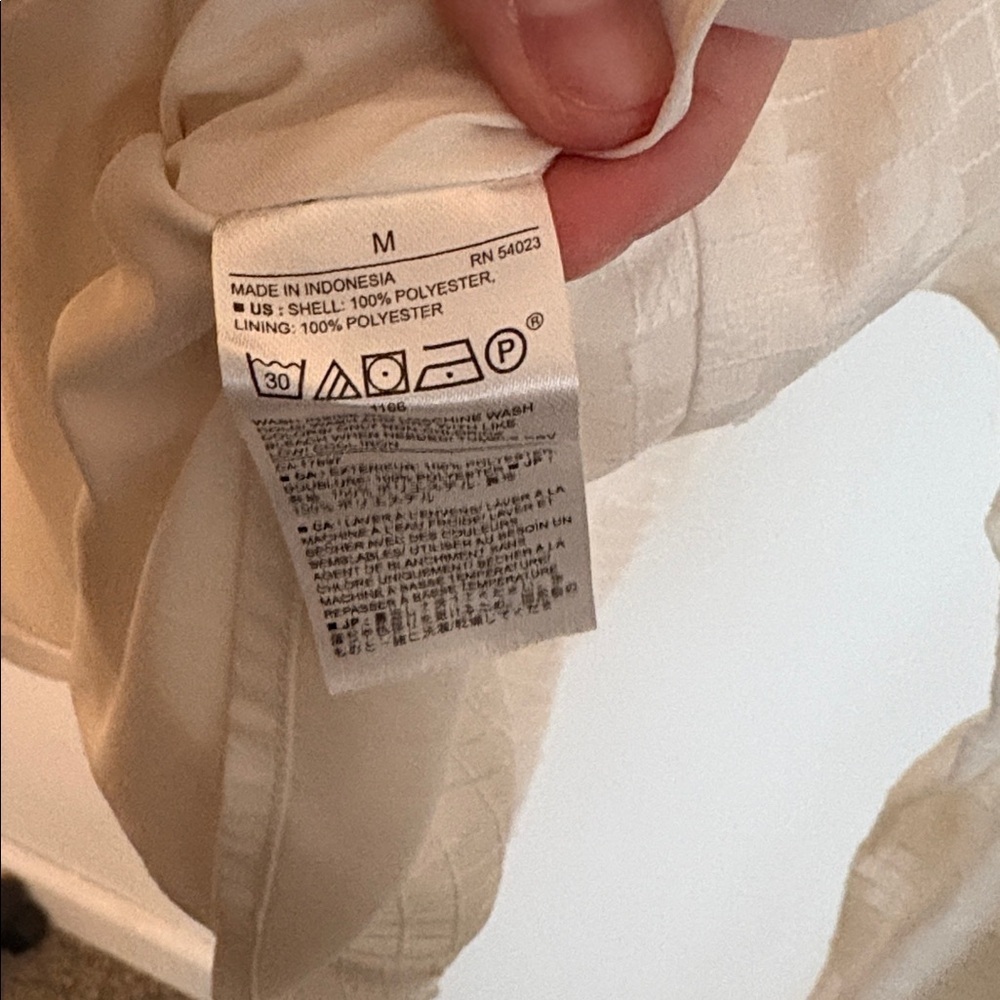 Banana Republic top - Picture 3 of 4